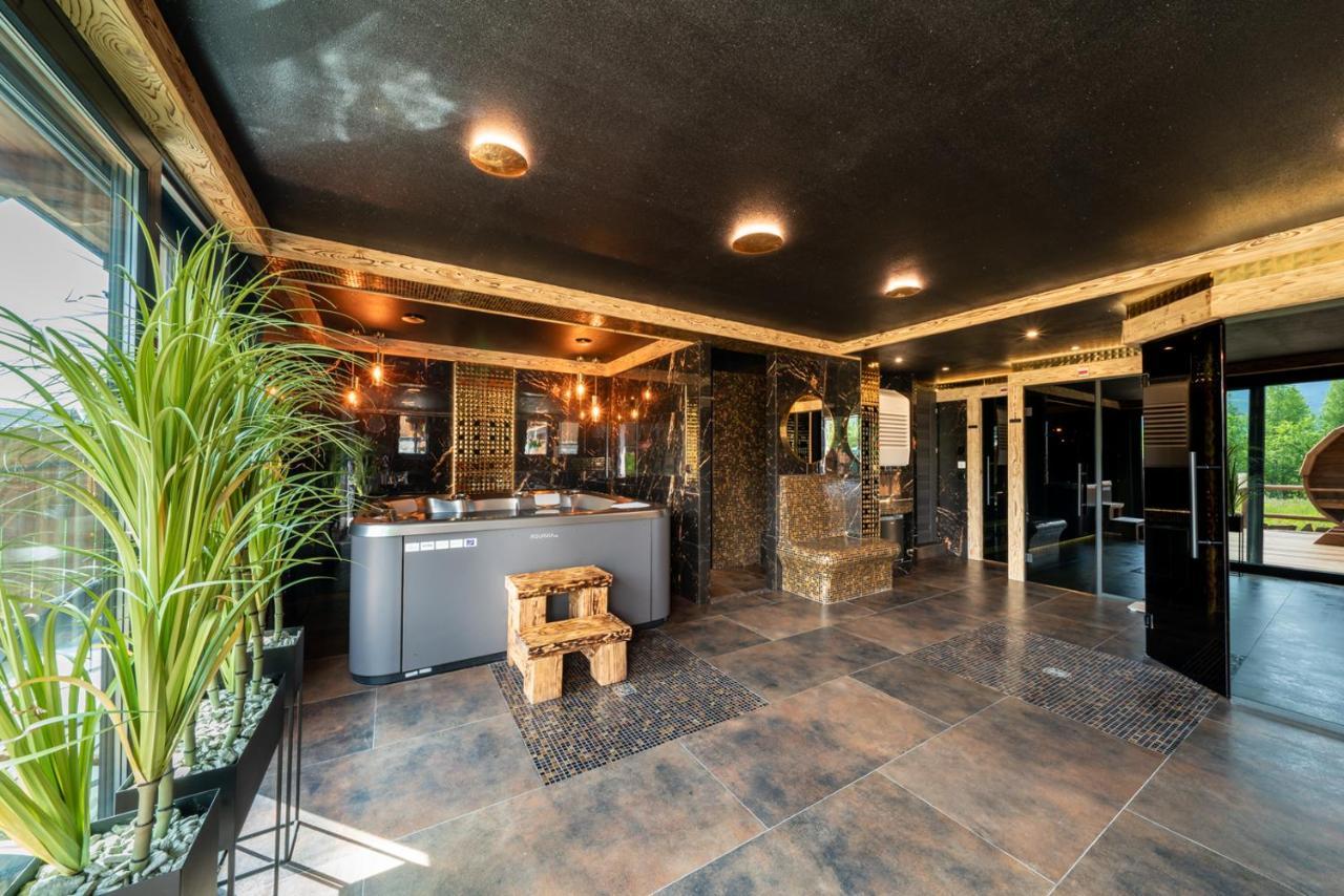 Apartamenty Wellness & Spa Cztery Pory Roku コシチェリスコ エクステリア 写真