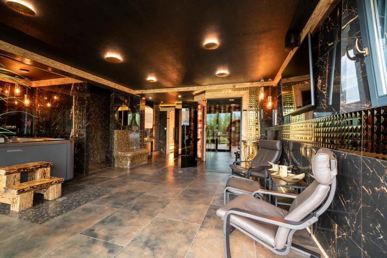 Apartamenty Wellness & Spa Cztery Pory Roku コシチェリスコ エクステリア 写真