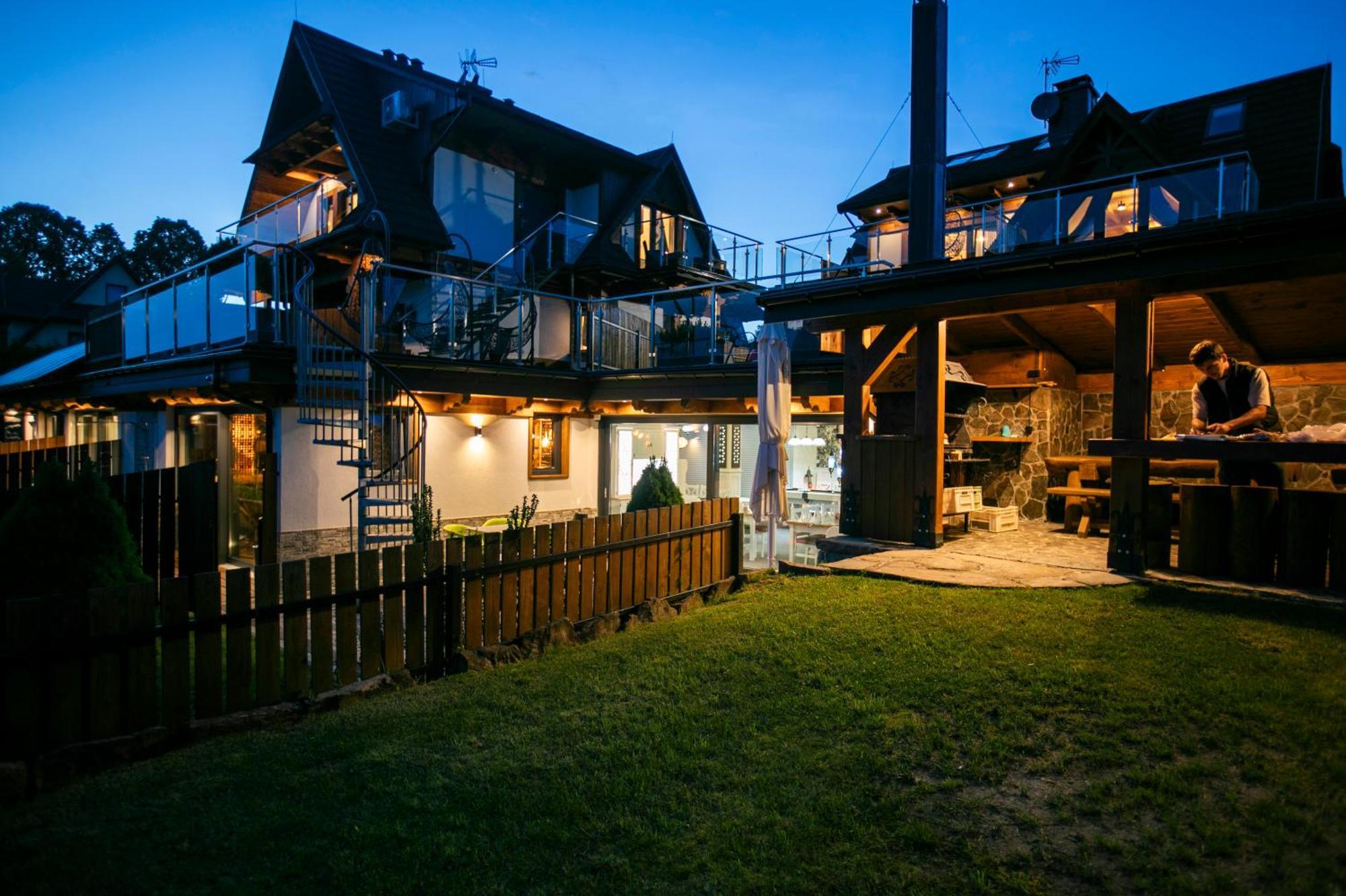 Apartamenty Wellness & Spa Cztery Pory Roku コシチェリスコ エクステリア 写真